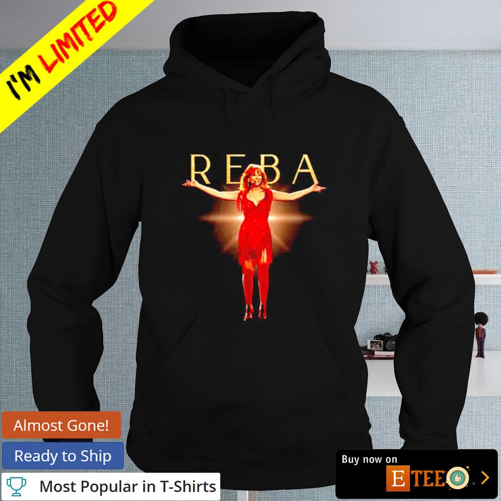 Reba Mcentire On Stage shirt, hoodie, sweater, long sleeve and tank top