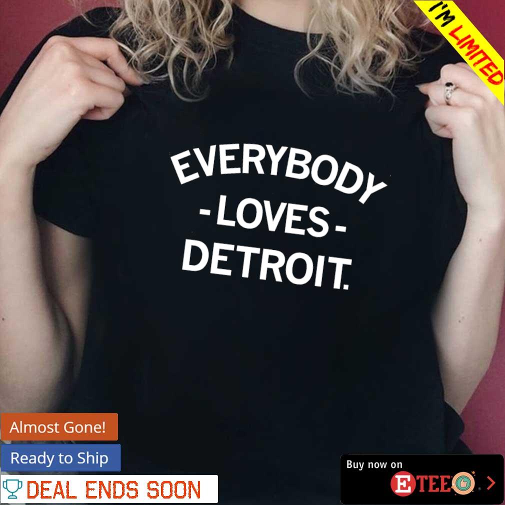 Everybody loves Detroit Lions s ladies-tee
